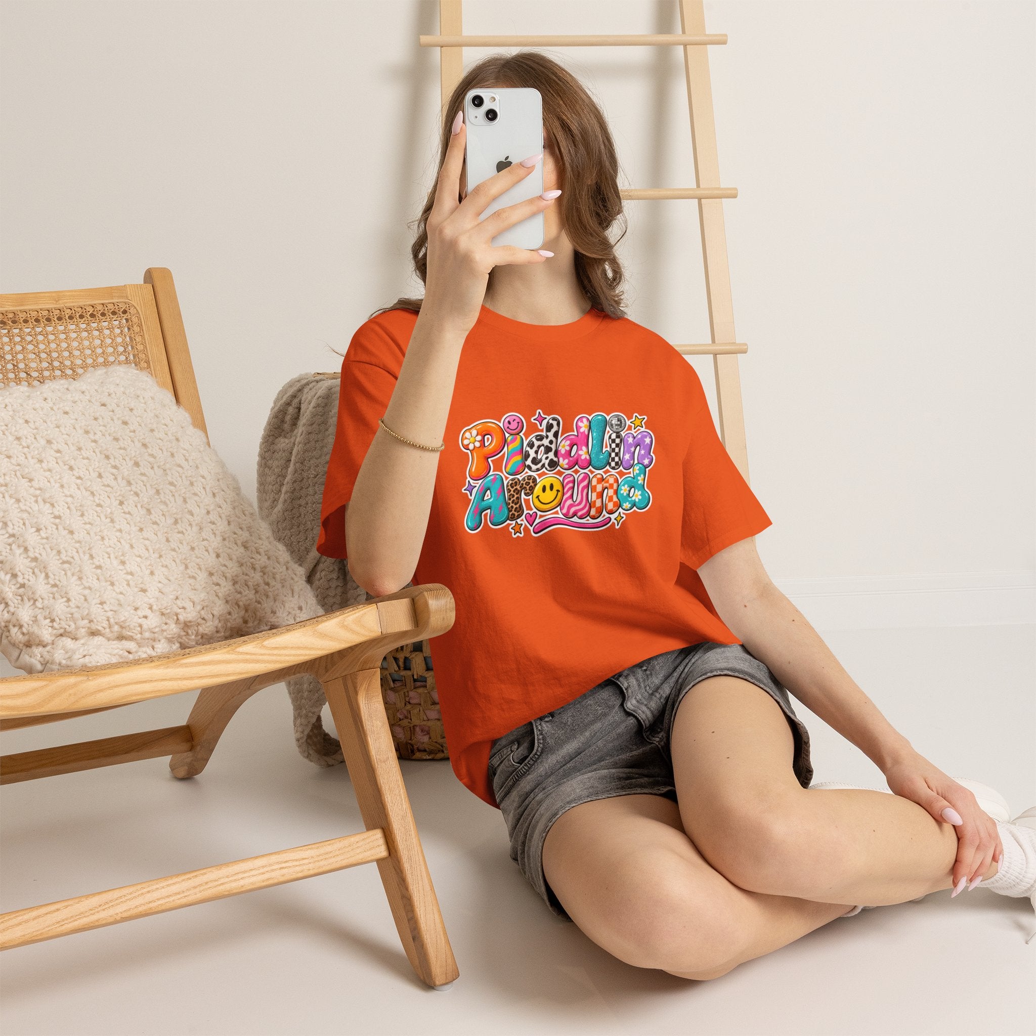 vintage Piddlin Around Graphic T-Shirts